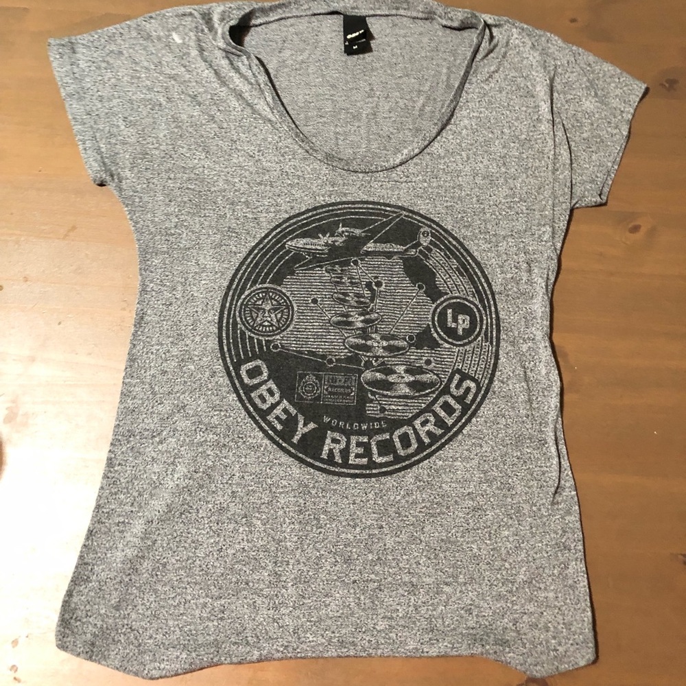 Obey t-shirt
